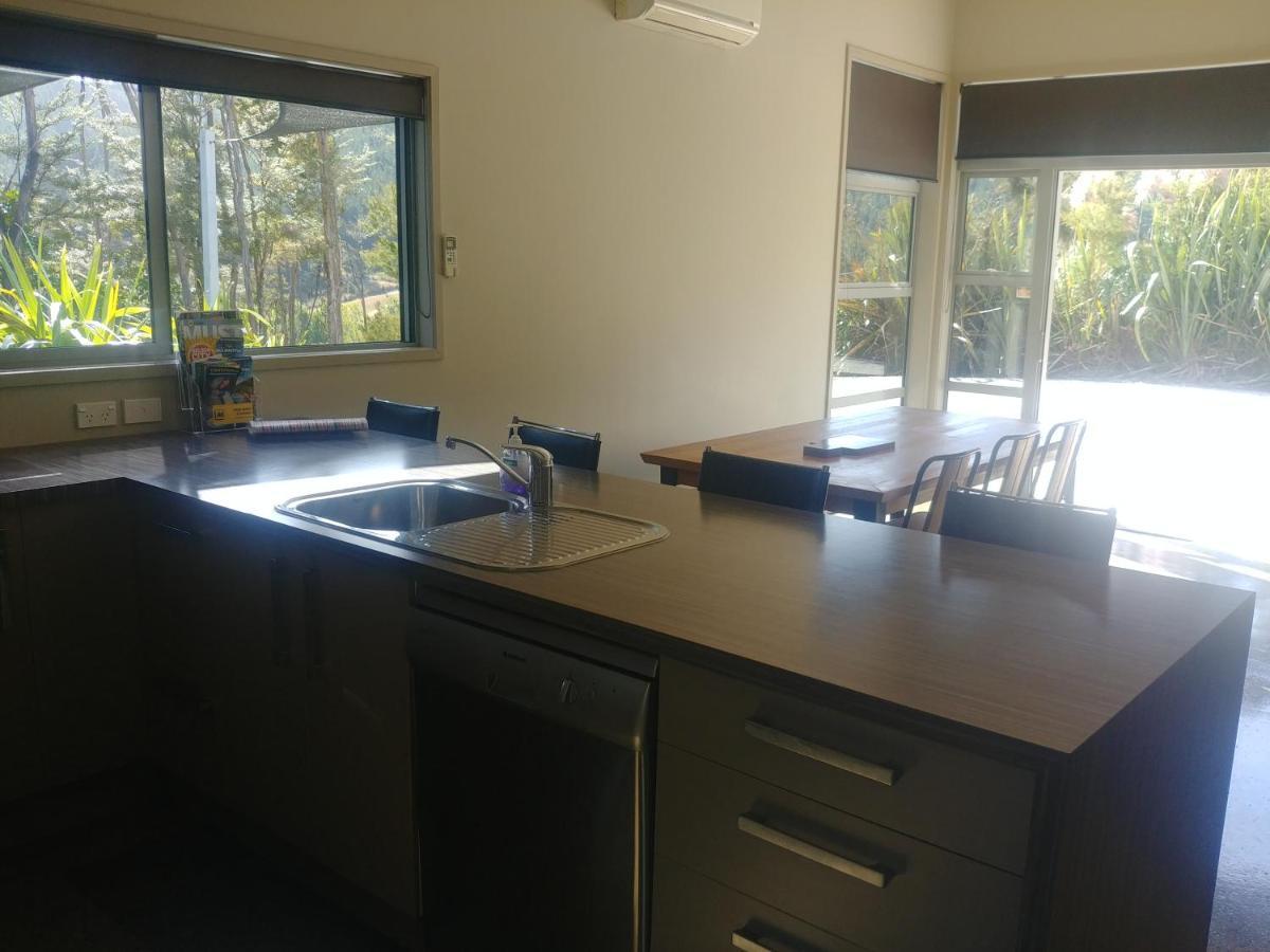 Ryder Ridge Holiday Home Motueka Luaran gambar